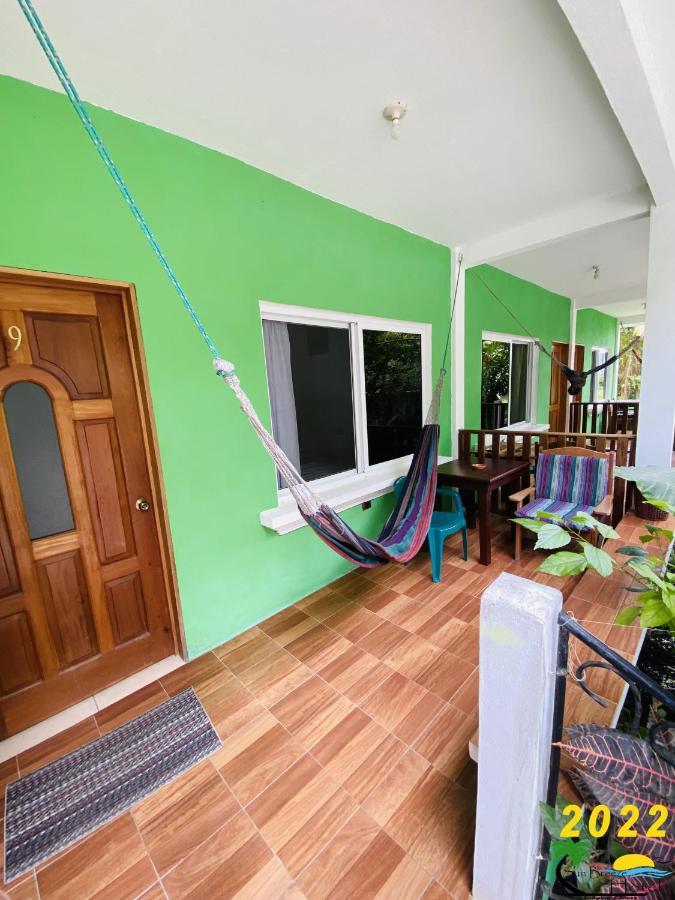 Sun Breeze Hotel El Remate Ngoại thất bức ảnh