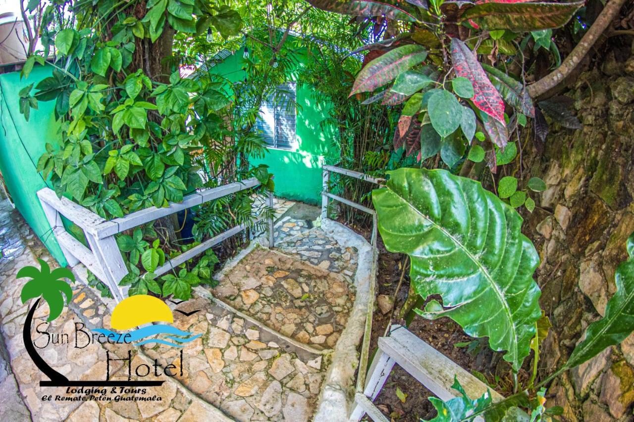 Sun Breeze Hotel El Remate Ngoại thất bức ảnh